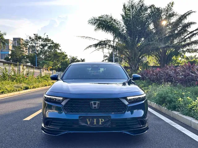 Honda Accord — Фото автомобиля 4