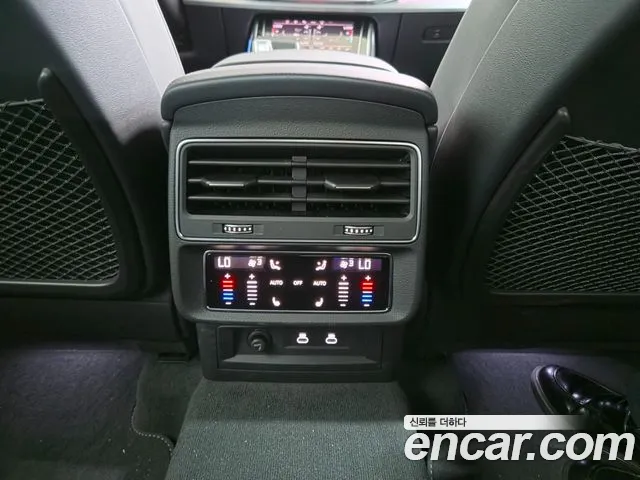 Audi Q7 — Фото автомобиля 15