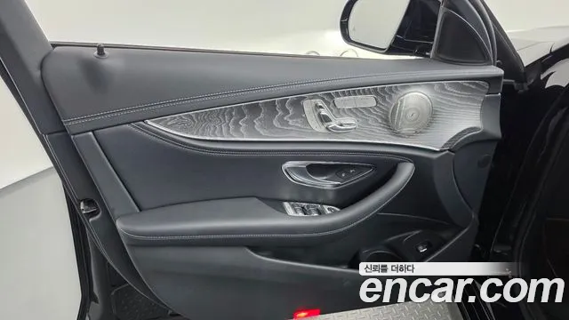 Mercedes-Benz E-Class W213 — Фото автомобиля 13