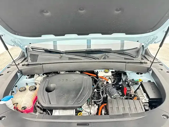 Geely Galaxy L7 — Фото автомобиля 17