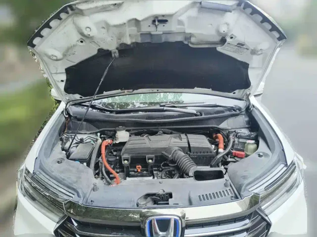 Honda Odyssey — Фото автомобиля 3