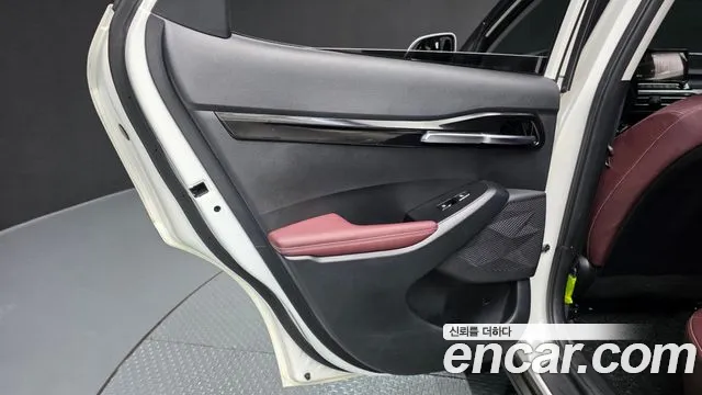Kia Seltos — Фото автомобиля 25