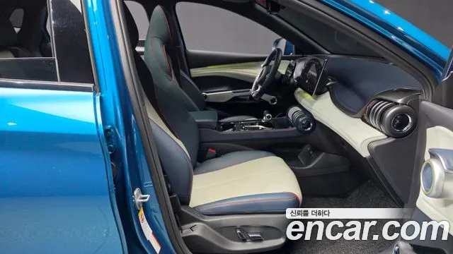 BYD Atto 3 — Фото автомобиля 10