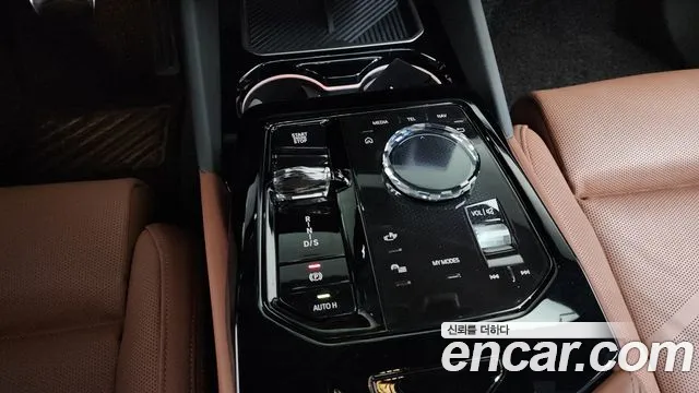 BMW 5-Series 5 серия (G60) 530i xDrive M Sport — Фото автомобиля 8