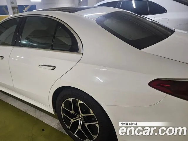 Mercedes-Benz E-Class W214 — Фото автомобиля 2