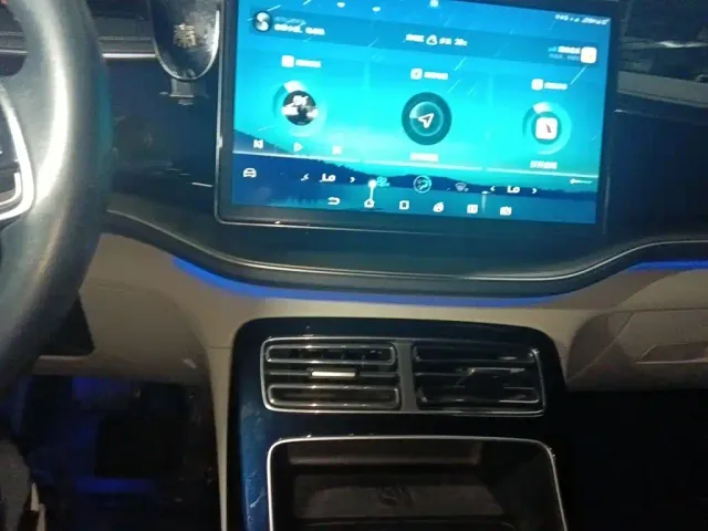 BYD Qin PLUS — Фото автомобиля 9