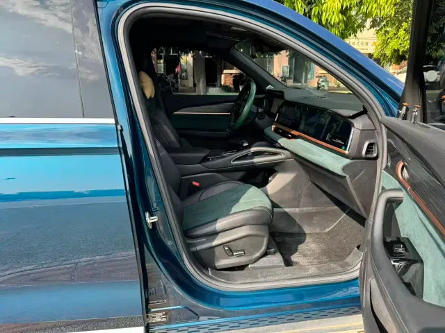 Geely Xingyue L — Фото автомобиля 15
