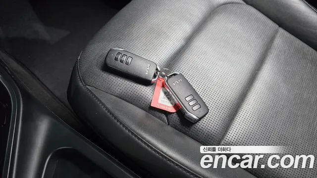 Kia Niro The All New — Фото автомобиля 15