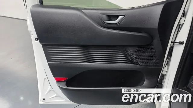 Hyundai Staria — Фото автомобиля 14