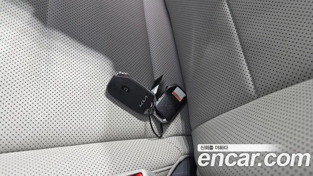 Kia EV6 — Фото автомобиля 22