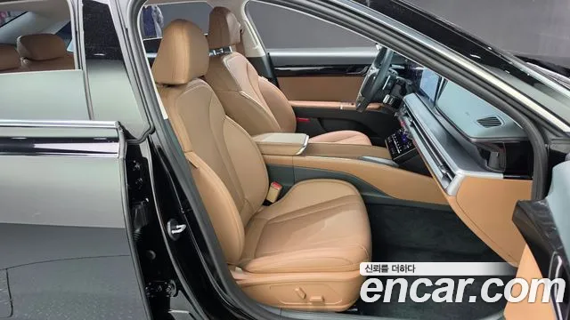 Hyundai Grandeur GN7 — Фото автомобиля 16