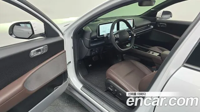 Hyundai Ioniq 6 — Фото автомобиля 10