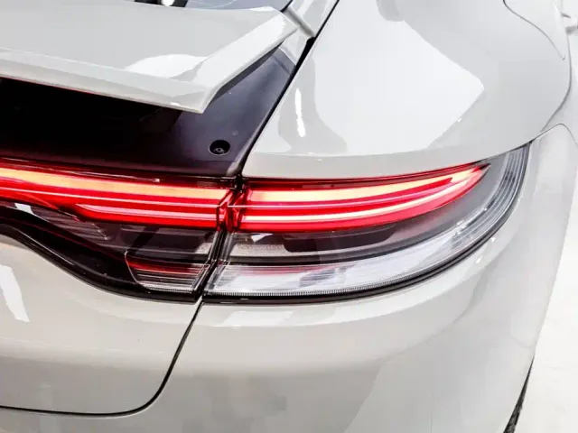 Porsche Panamera — Фото автомобиля 8