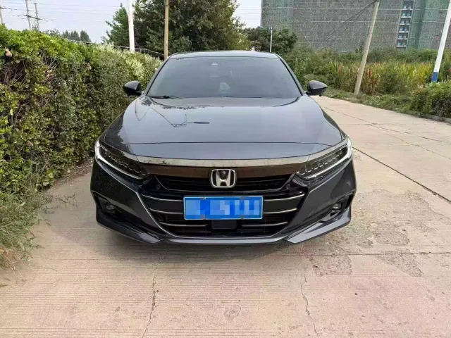 Honda Accord — Фото автомобиля 2