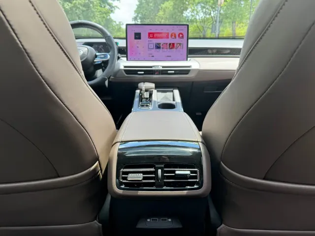 GAC Trumpchi GS4 — Фото автомобиля 11