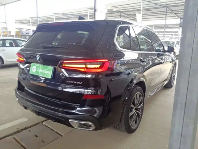 BMW X5 — Фото автомобиля 6