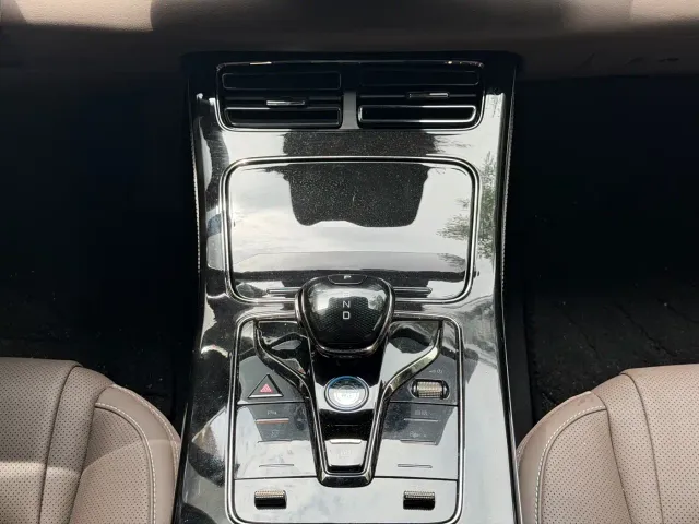 BYD Han — Фото автомобиля 7