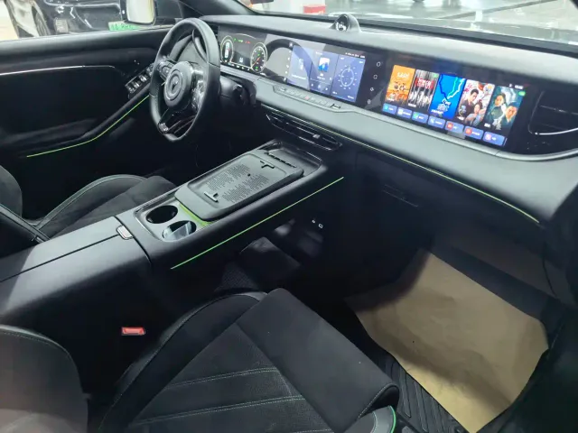 Voyah Auto VOYAH FREE 2025 318 259km 4WD Explorer Edition — Фото автомобиля 14