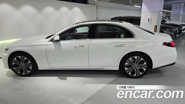Mercedes-Benz E-Class W214 — Фото автомобиля 8