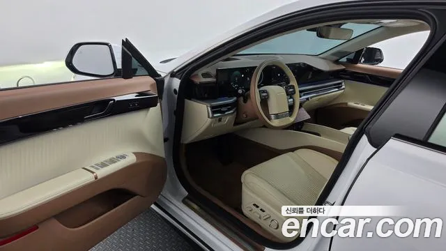 Hyundai Grandeur GN7 — Фото автомобиля 15