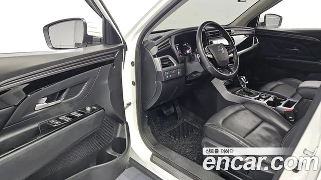 KGM Korando Beautiful — Фото автомобиля 10