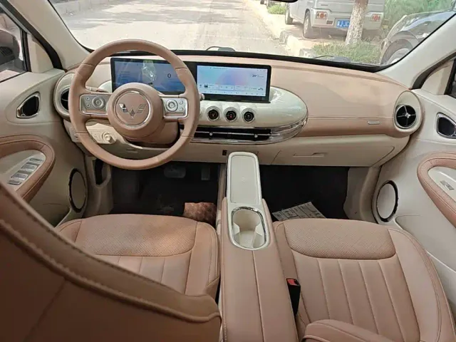 Wuling Bingo — Фото автомобиля 9