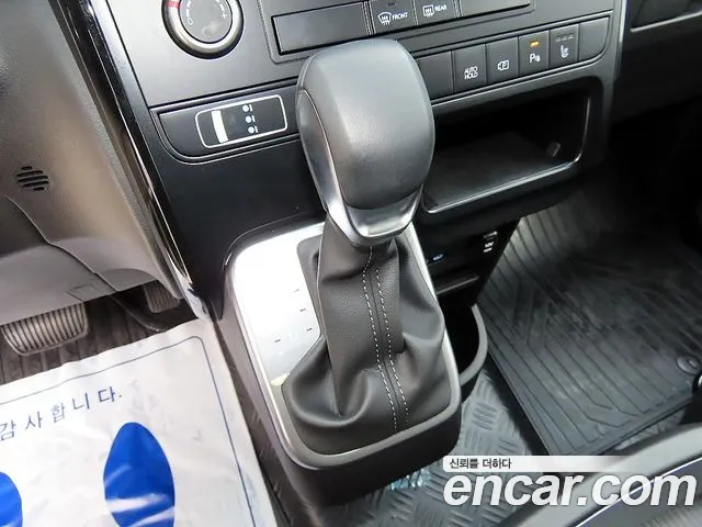 Hyundai Staria Новый Staria L3.5 Карго 5 мест — Фото автомобиля 11
