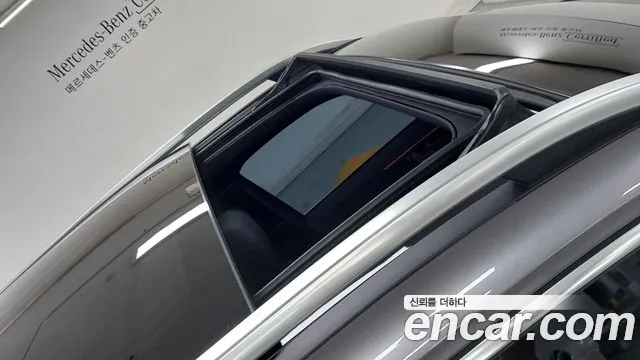 Mercedes-Benz EQB — Фото автомобиля 12