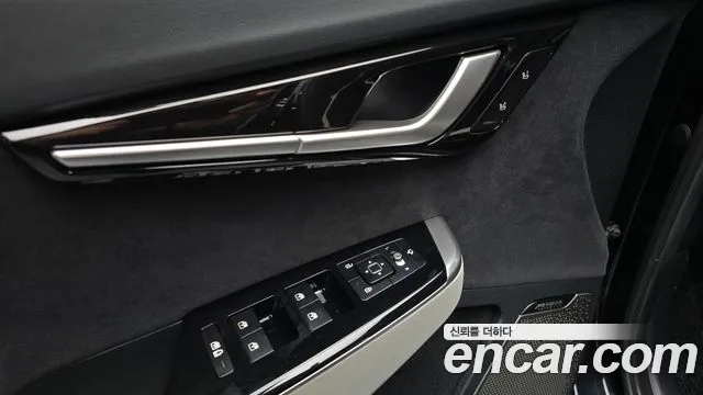 Kia EV6 — Фото автомобиля 28