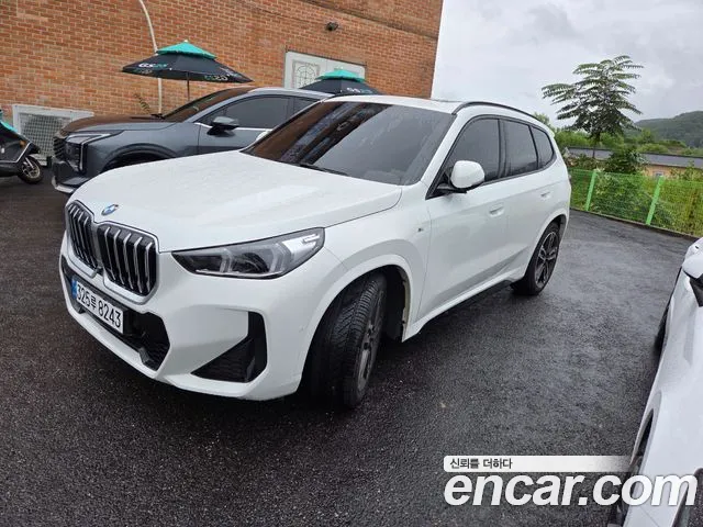 BMW X1 U11 — Фото автомобиля 4