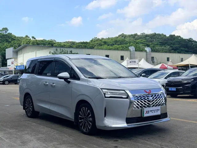 Wuling Starlight 730 — Фото автомобиля 3