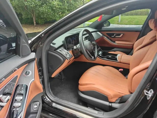 Mercedes-Benz S-Class — Фото автомобиля 9