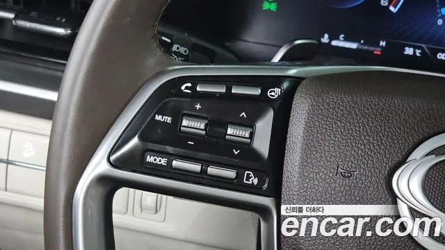 KG_Mobility_Ssangyong Rexton Rexton Arena Дизель 2.2 4WD — Фото автомобиля 17
