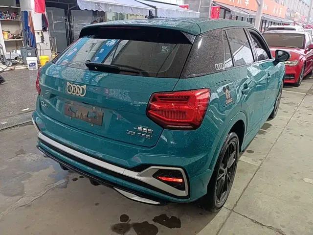 Audi Q2L — Фото автомобиля 6