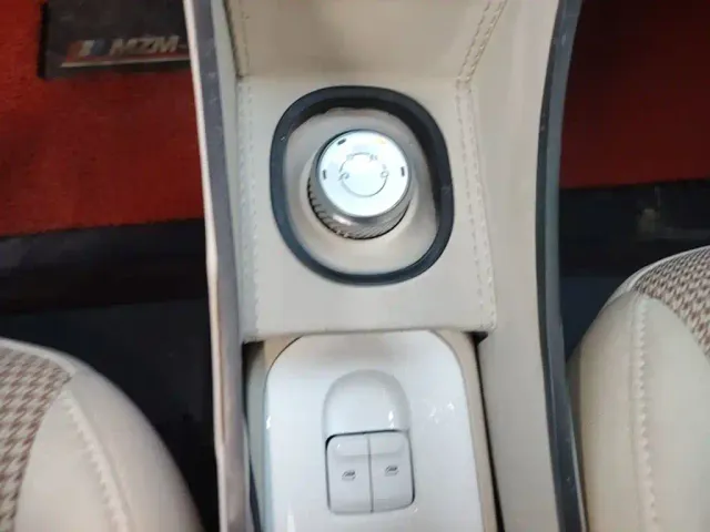 Wuling Hongguang Mini EV — Фото автомобиля 13