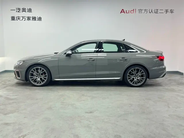 Audi S4 — Фото автомобиля 6