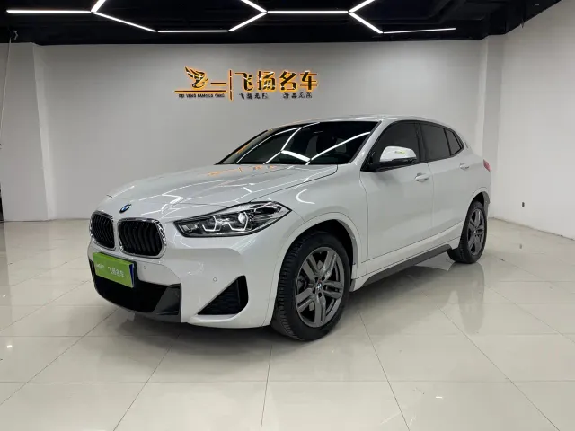 Фотография автомобиля — BMW X2