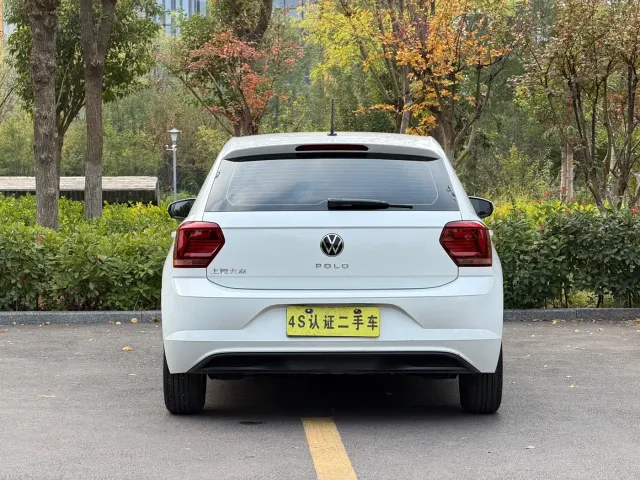 Volkswagen Polo — Фото автомобиля 17
