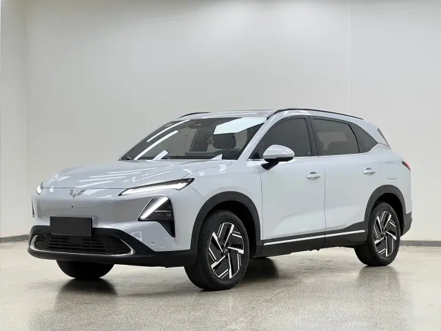 Фотография автомобиля — Wuling Starlight S
