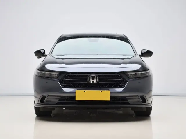 Honda Accord — Фото автомобиля 2