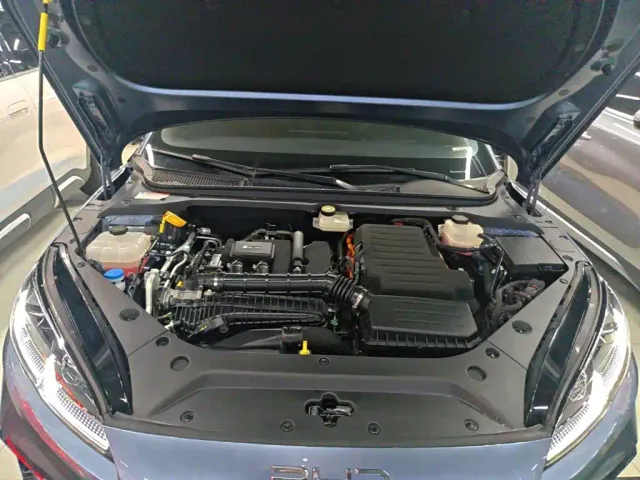 BYD Seal 06 — Фото автомобиля 19