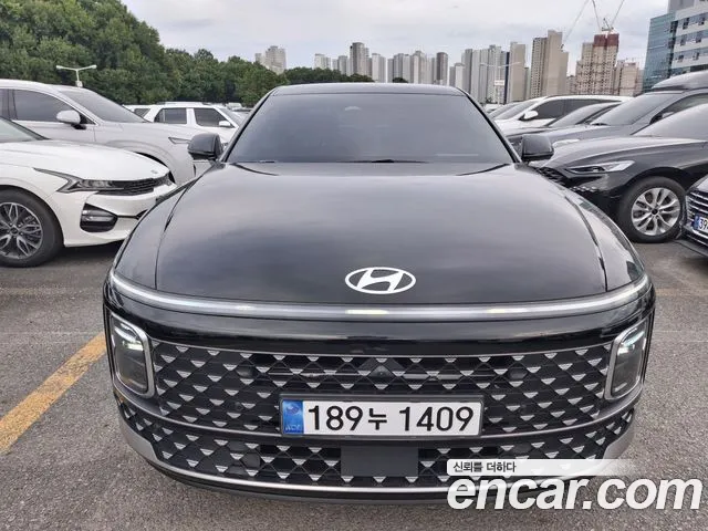 Фотография автомобиля — Hyundai Grandeur GN7