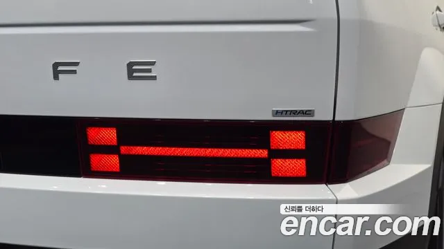 Hyundai Santa Fe MX5 — Фото автомобиля 8