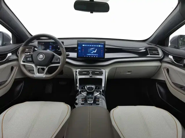 BYD Qin PLUS — Фото автомобиля 5