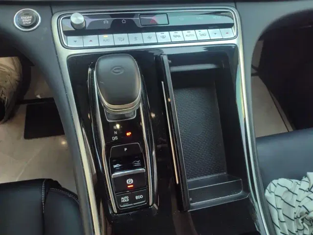 GAC Trumpchi M8 — Фото автомобиля 15