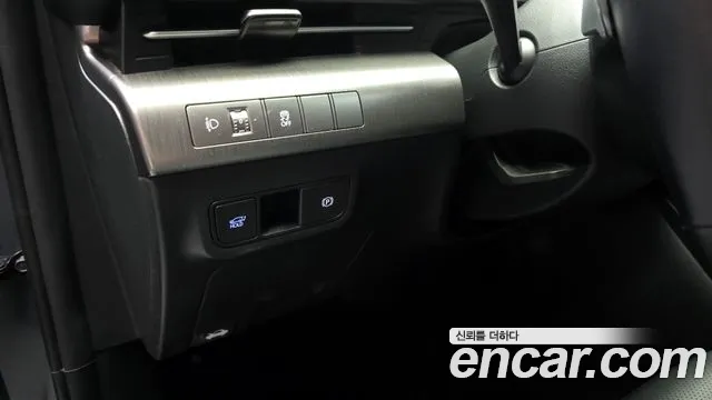 Hyundai Kona Kona (SX2) Бензин 1.6 турбо 2WD — Фото автомобиля 4