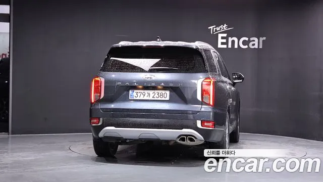 Hyundai Palisade Palisade Дизель 2.2 2WD — Фото автомобиля 4