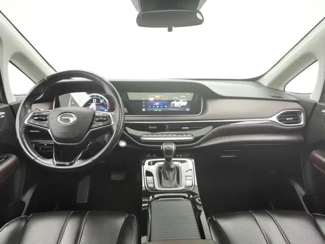 GAC Trumpchi M6 — Фото автомобиля 5