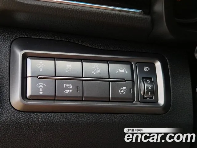 KG_Mobility_Ssangyong TIBOLI Very New Tivoli Бензин 1.5 2WD — Фото автомобиля 11