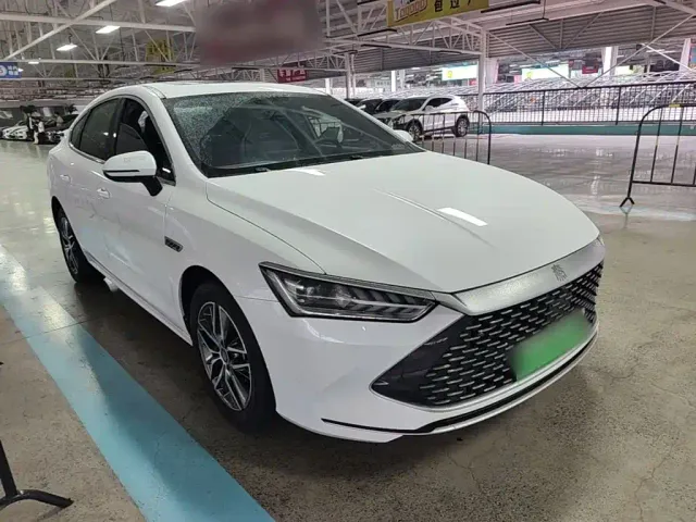 BYD Qin PLUS — Фото автомобиля 3